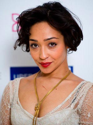 Рут Негга в роли Барбары Сабич